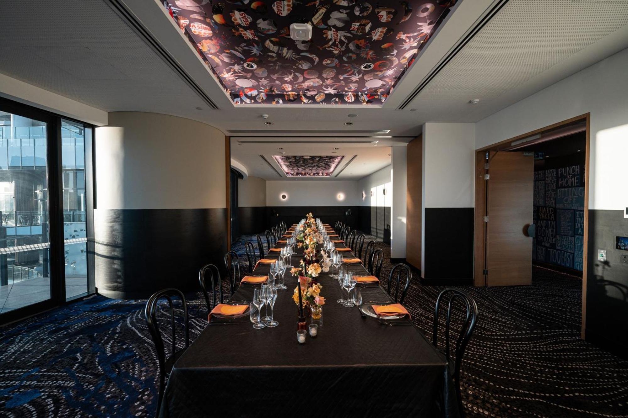 Hotel W Brisbane Extérieur photo Private dining room